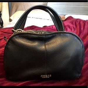 Guess bowler style bag